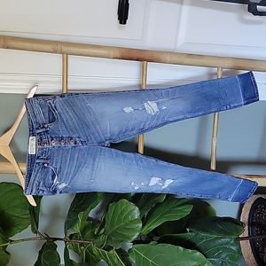 Abercrombie & Fitch Ankle Jean high rise